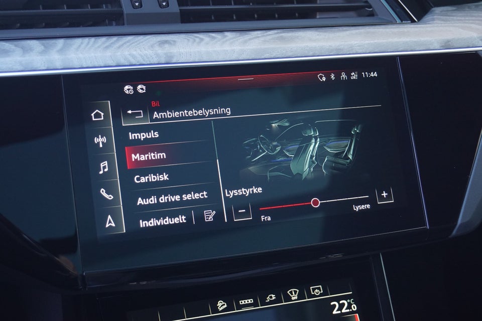 Audi e-tron 55 S-line quattro 5d