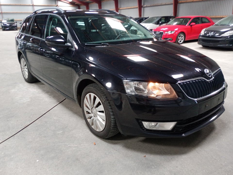 Skoda Octavia 2,0 TDi 150 Ambition Combi 5d