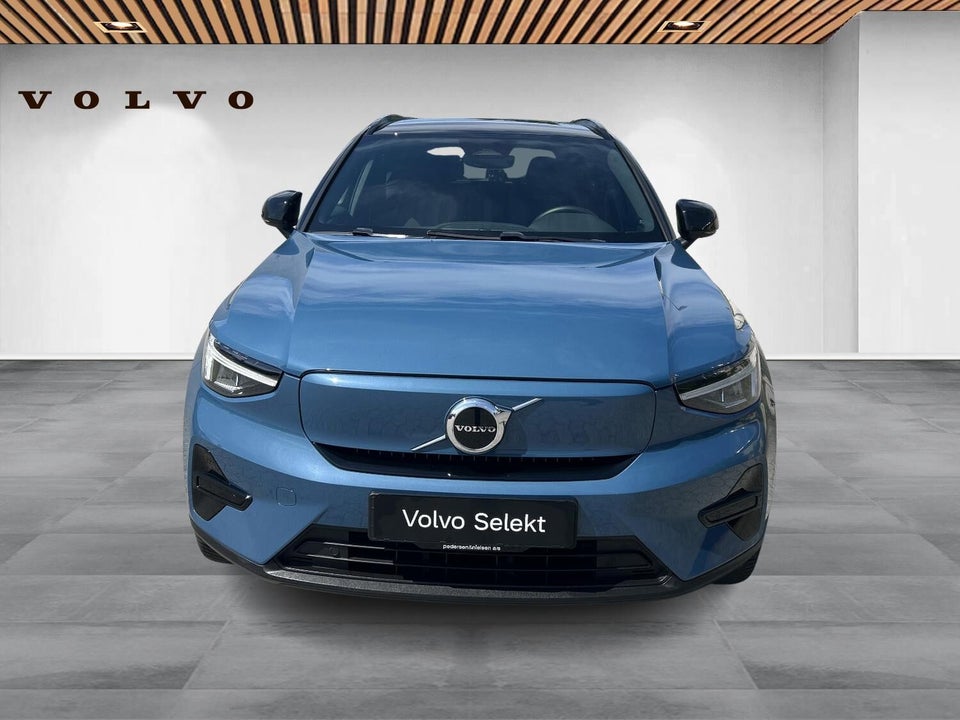 Volvo XC40 ReCharge Twin Plus 5d