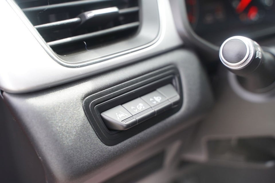 Renault Captur 1,0 TCe 100 Intens 5d