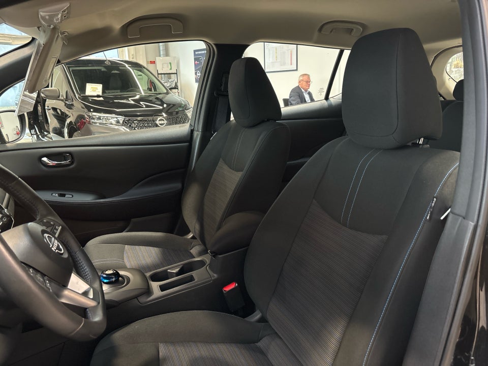Nissan Leaf 39 Acenta 5d
