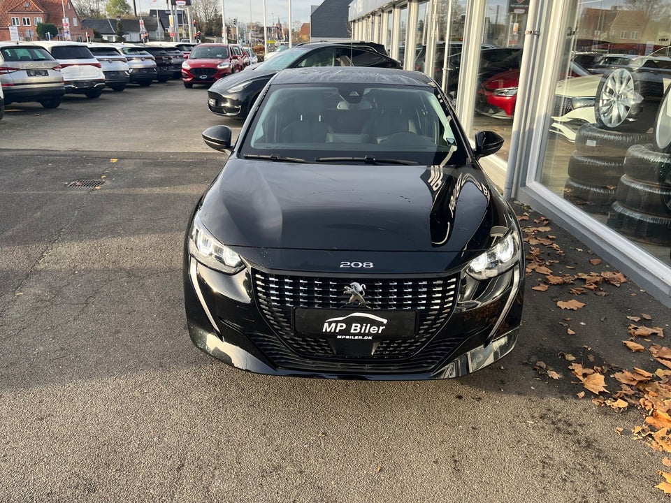 Peugeot 208 1,2 PureTech 100 Black Selection EAT8 5d