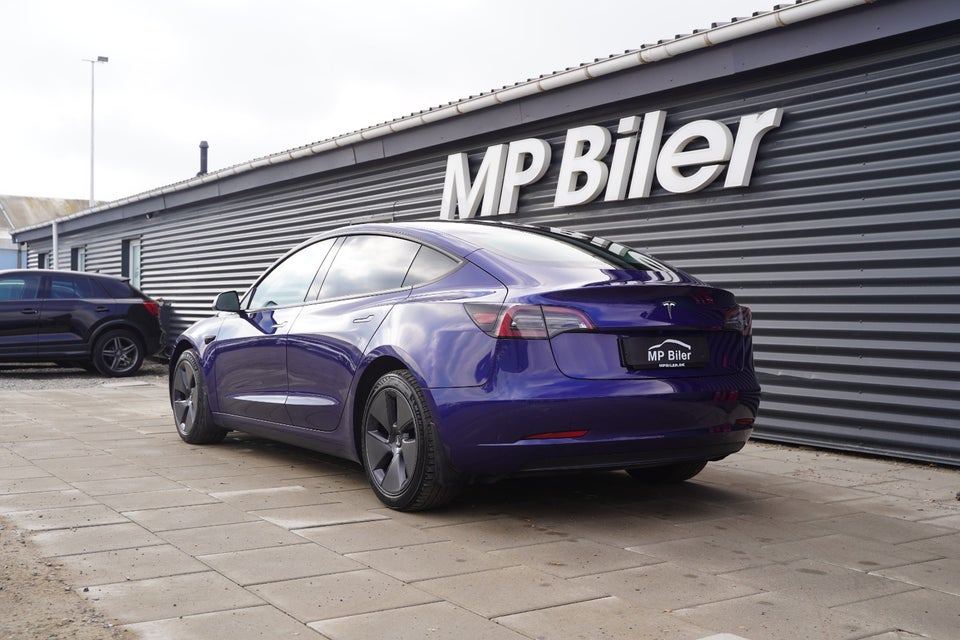 Tesla Model 3 RWD 4d