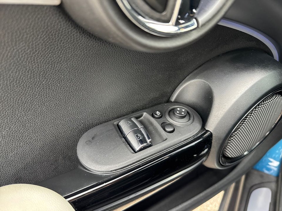 MINI Cooper SE Classic Trim 3d