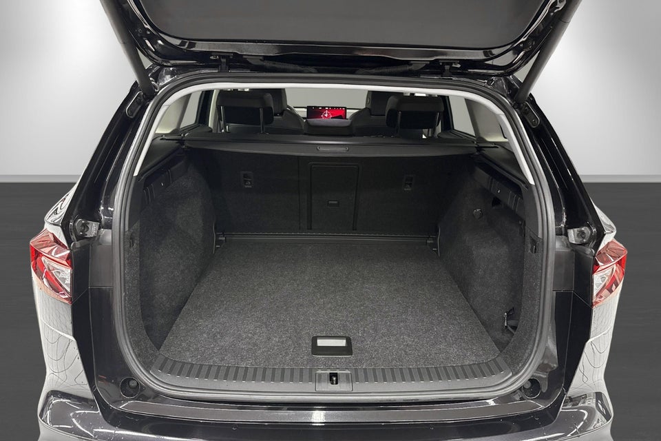 Skoda Enyaq 60 iV Loft 5d