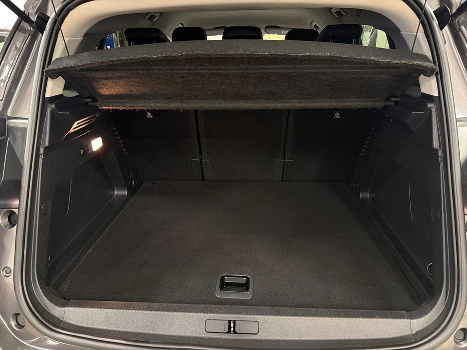 Citroën C5 Aircross 1,6 Hybrid Feel EAT8 5d