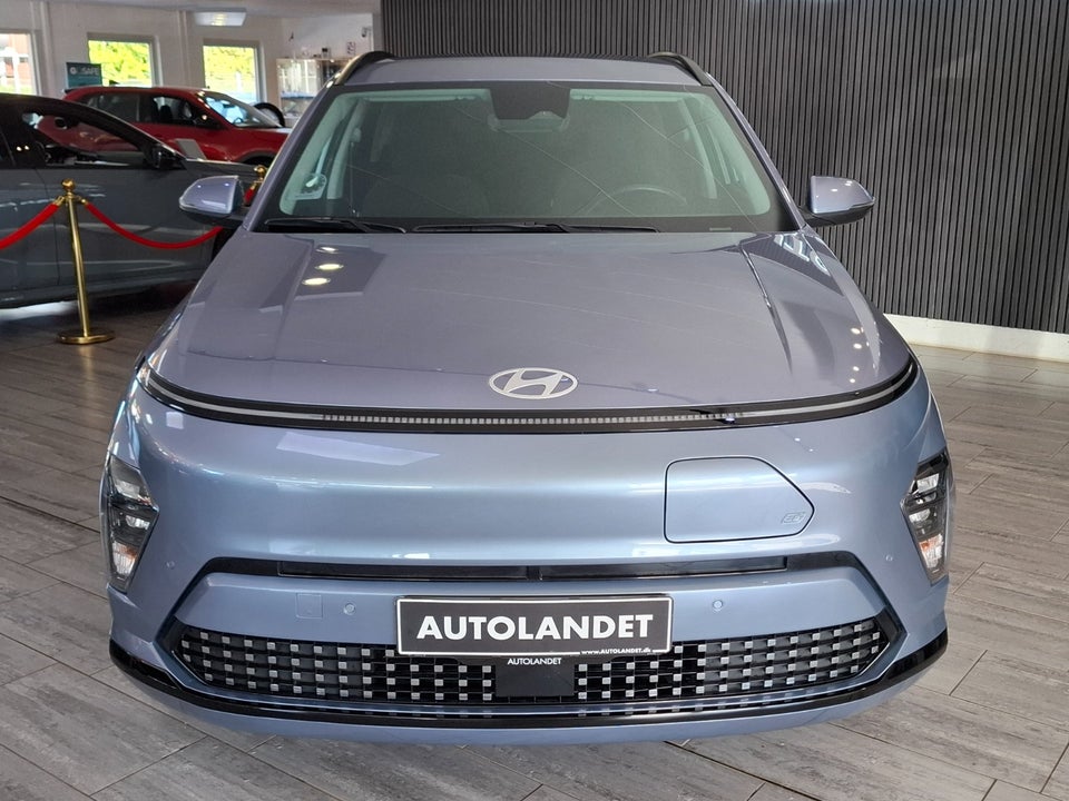Hyundai Kona 48 EV Essential 5d