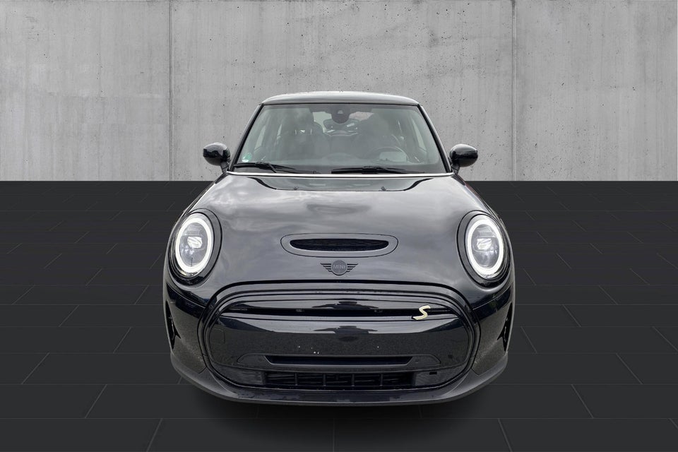 MINI Cooper SE Classic 3d