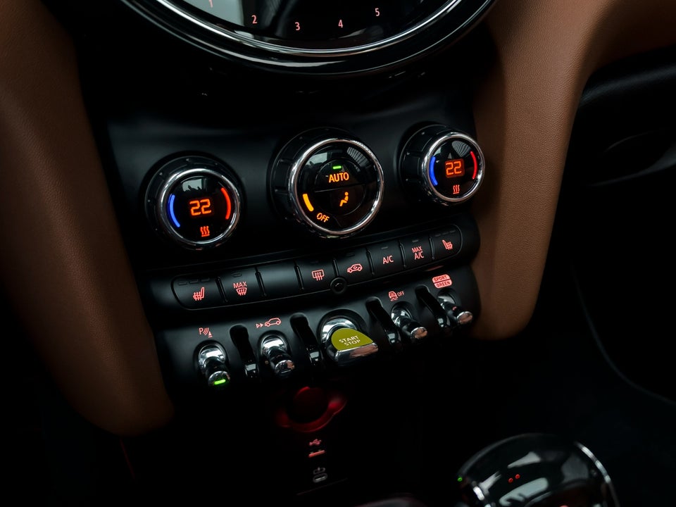 MINI Cooper SE Yours Trim 3d