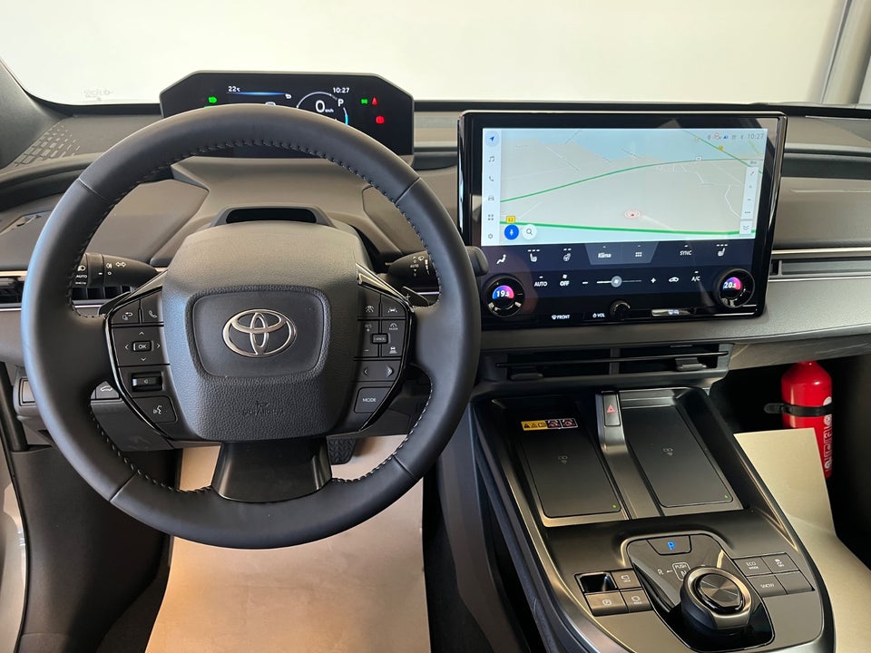 Toyota bZ4X 73 Active Tech 5d