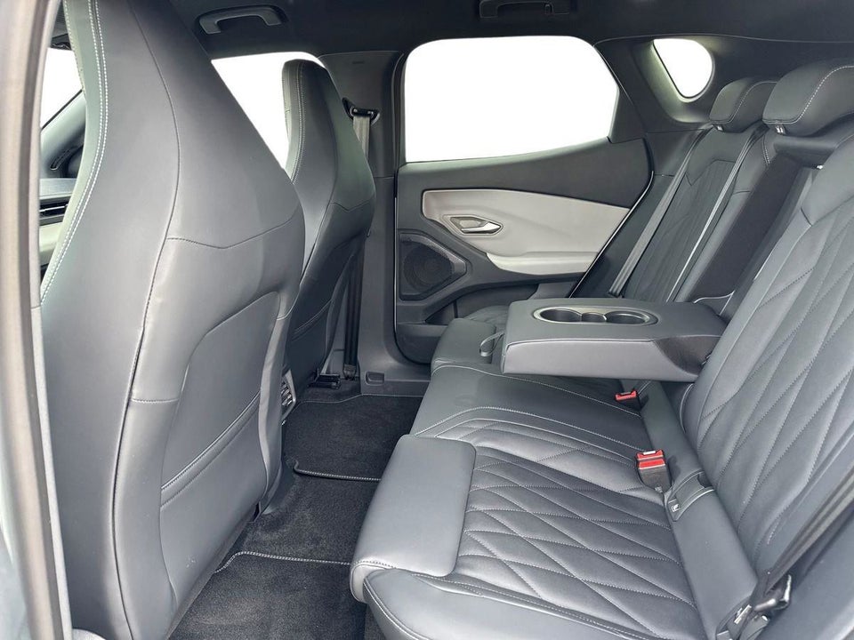 Ford Capri 77 Premium Extended Range 5d