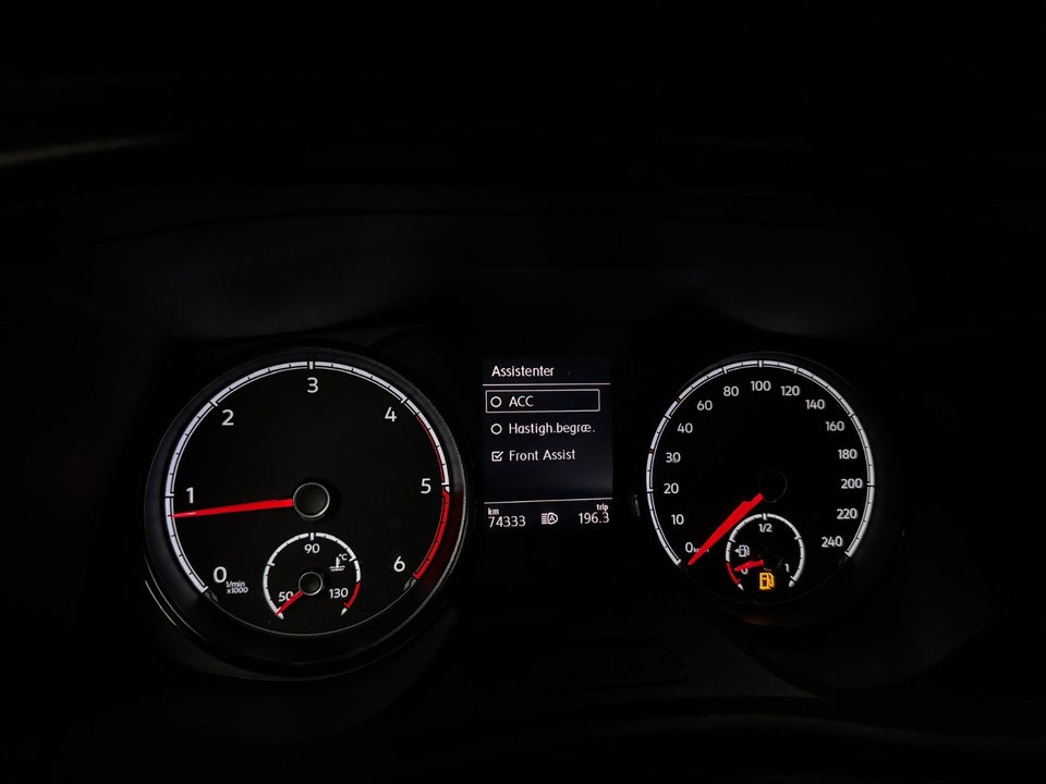 VW Transporter 2,0 TDi 150 Kassevogn DSG kort