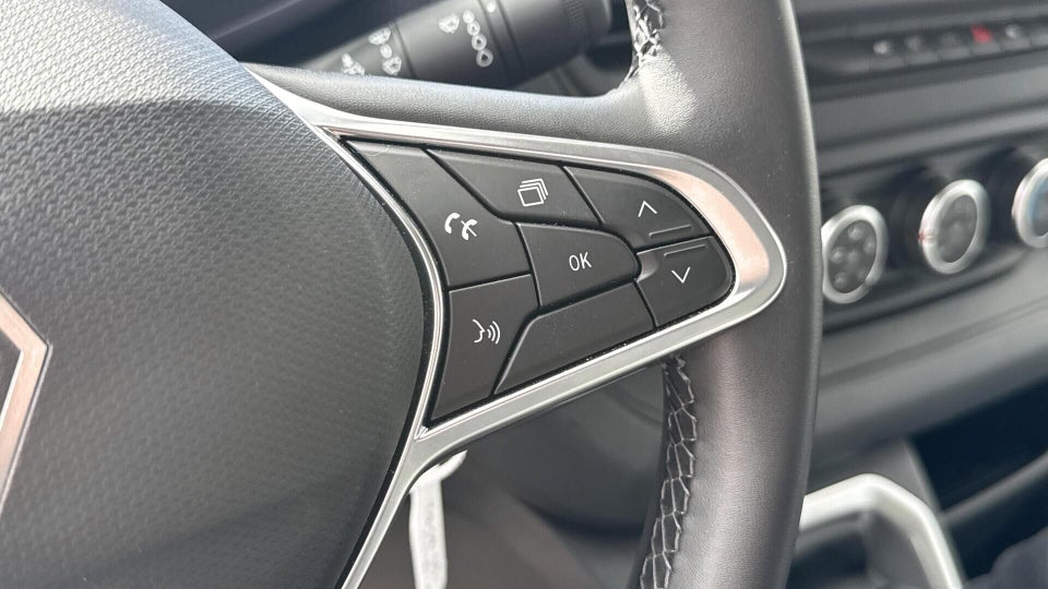 Renault Trafic 2,0 dCi 130 L2H1 Tekno