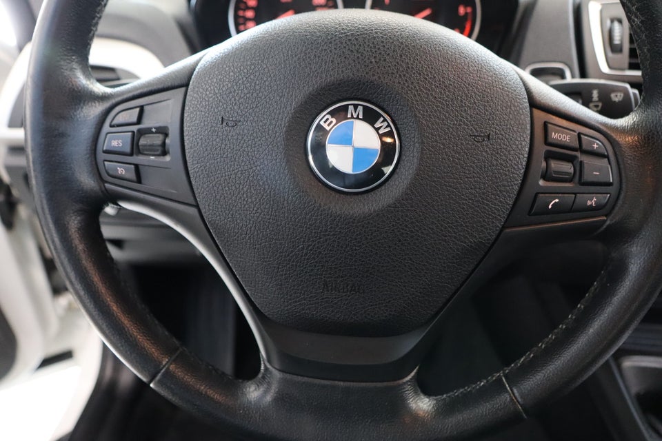 BMW 118d 2,0 aut. Van 5d