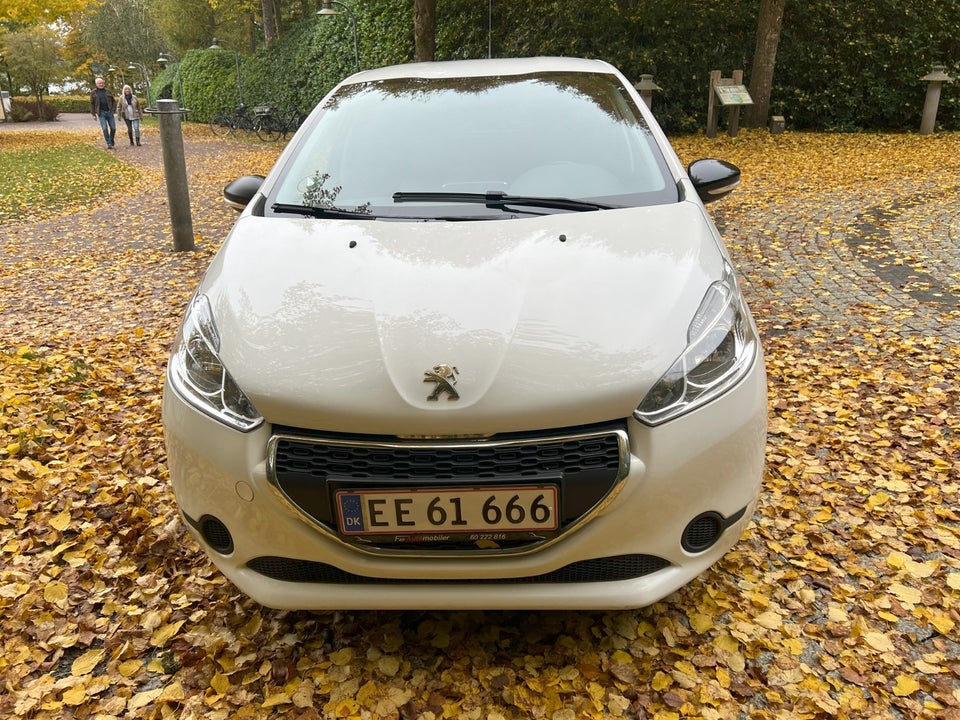 Peugeot 208 1,2 VTi Active 5d