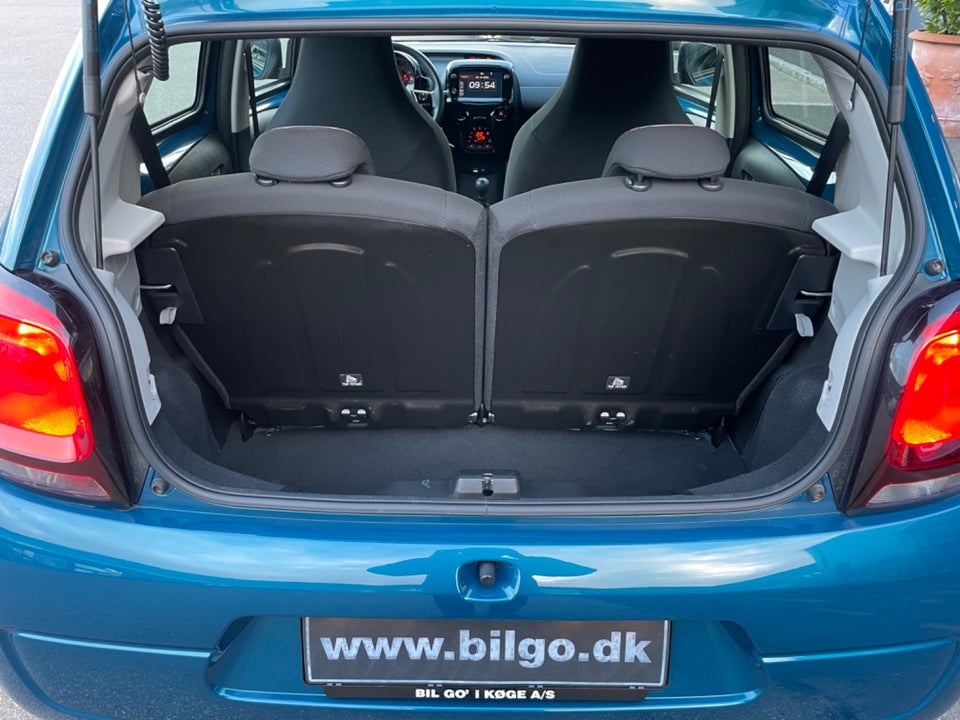 Citroën C1 1,0 VTi Shine 5d