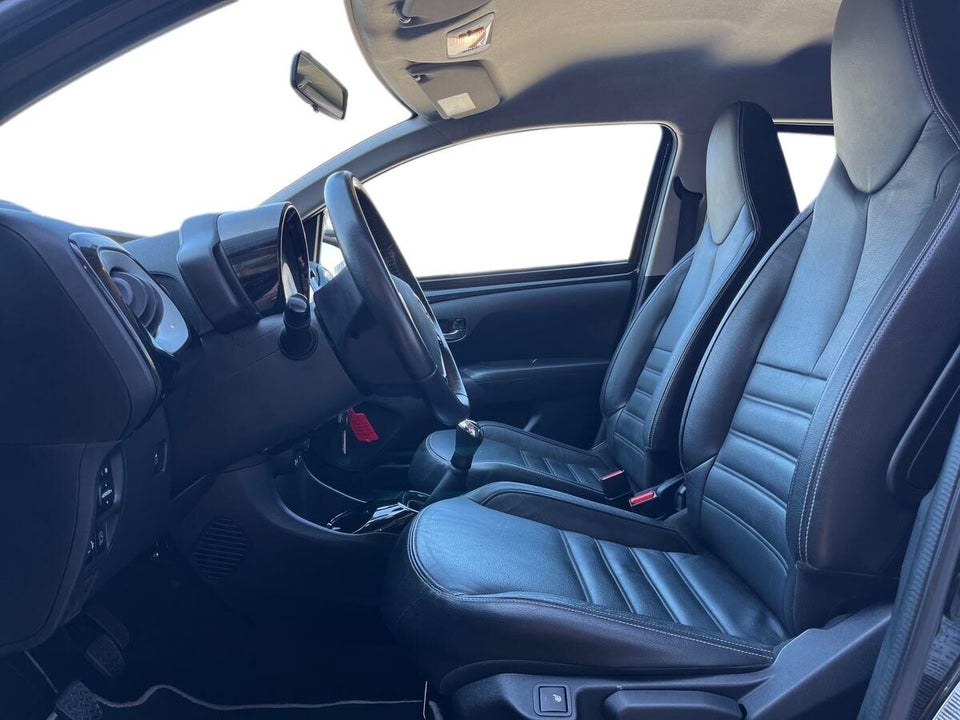 Toyota Aygo 1,0 VVT-i x-cellence 5d
