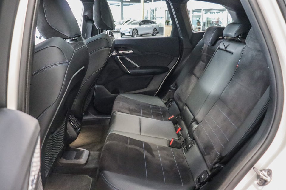 BMW iX1 xDrive30 Fully Charged M-Sport 5d