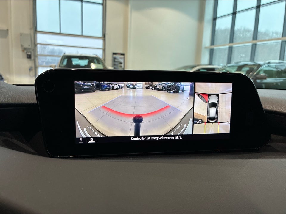 Mazda 3 2,0 e-SkyActiv-G 150 Cosmo aut. 4d