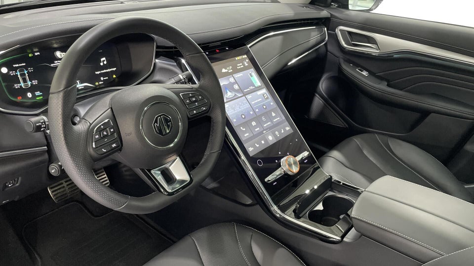 MG Marvel R Performance 5d