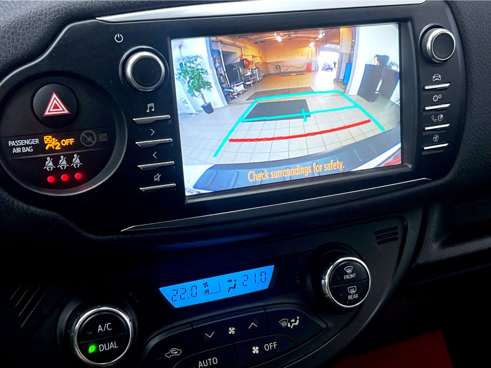 Toyota Yaris 1,5 Hybrid H2 Premium e-CVT 5d