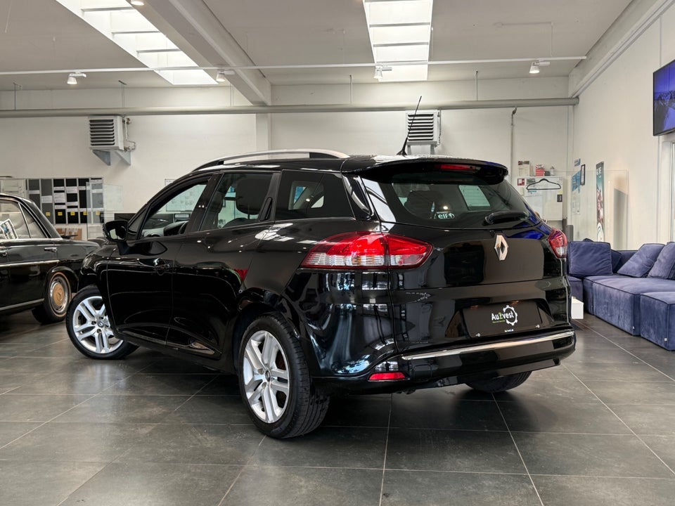 Renault Clio IV 1,5 dCi 90 Zen Sport Tourer 5d