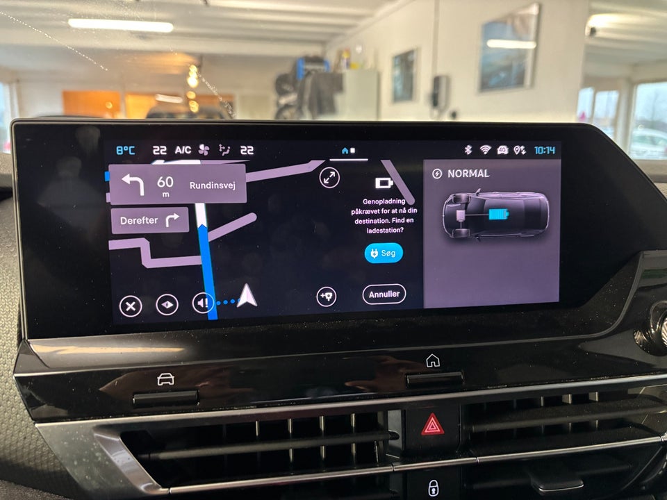 Citroën ë-C4 X 50 Shine 4d