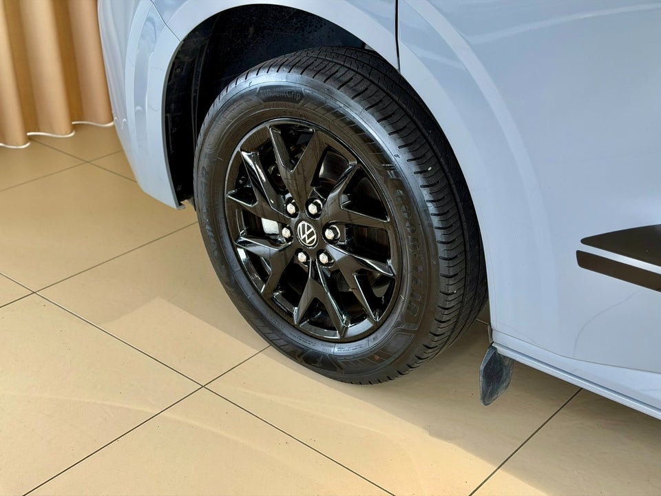 VW e-Transporter 64 Edition Kassevogn SWB