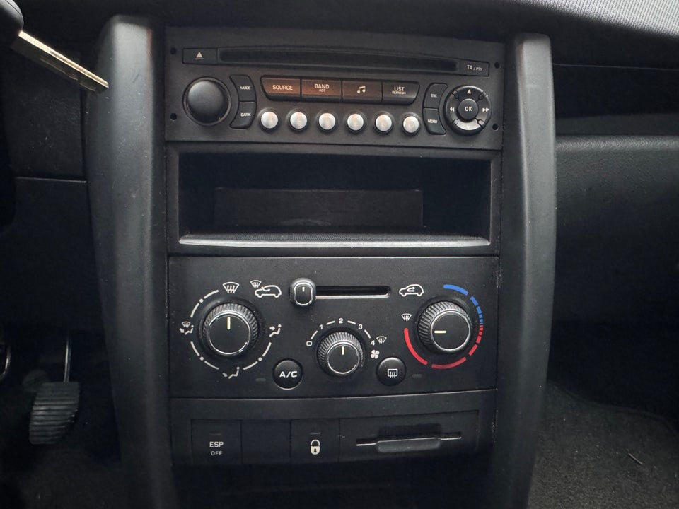 Peugeot 207 1,4 VTi Comfort+ 5d