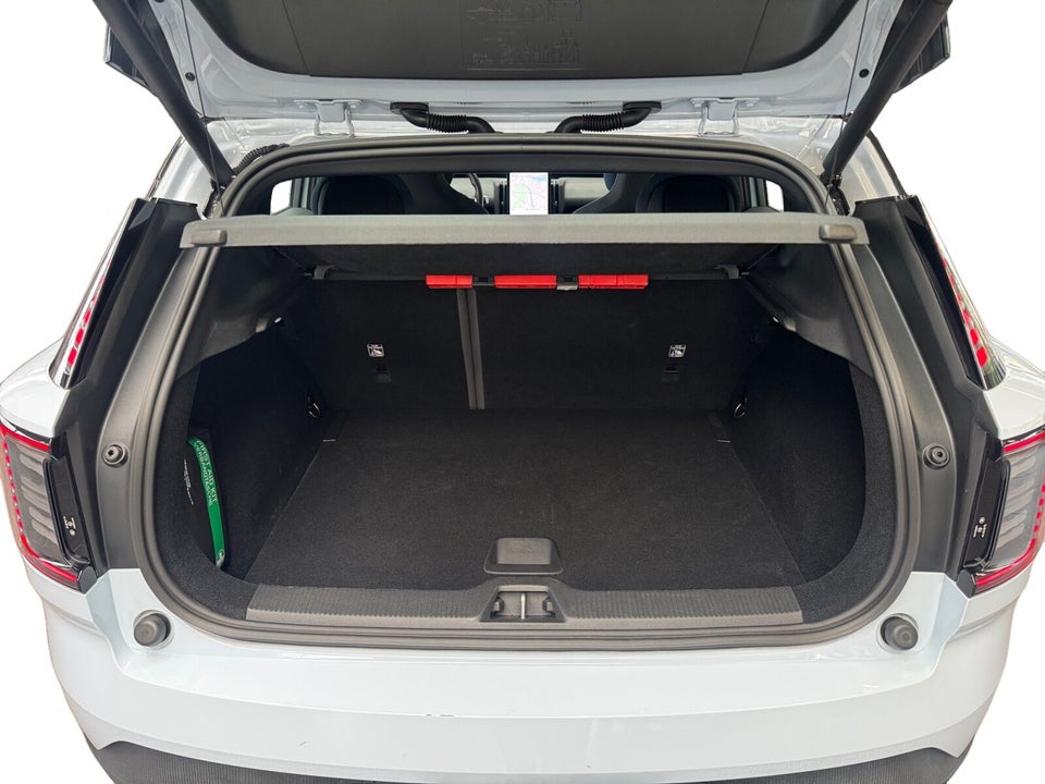 Volvo EX30 Extended Range Plus 5d