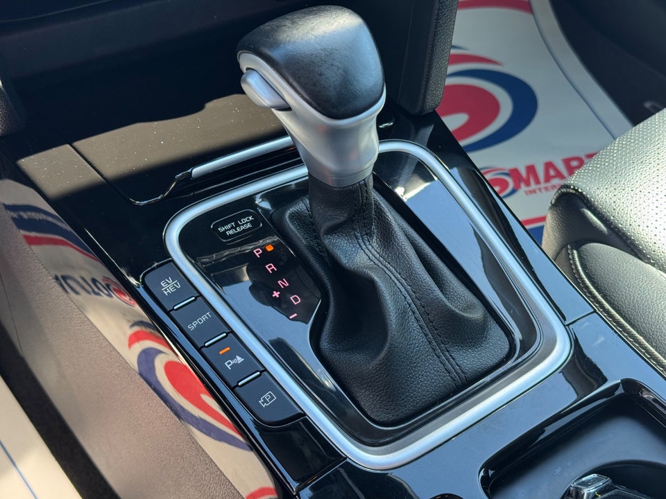 Kia Ceed 1,6 PHEV Upgrade Premium SW DCT 5d