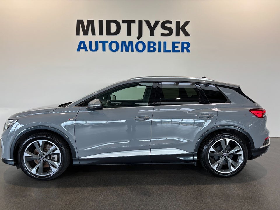 Audi Q4 e-tron 45 S-line 5d