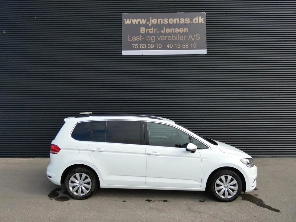 VW Touran 2,0 TDi 115 Comfortline DSG Van 5d