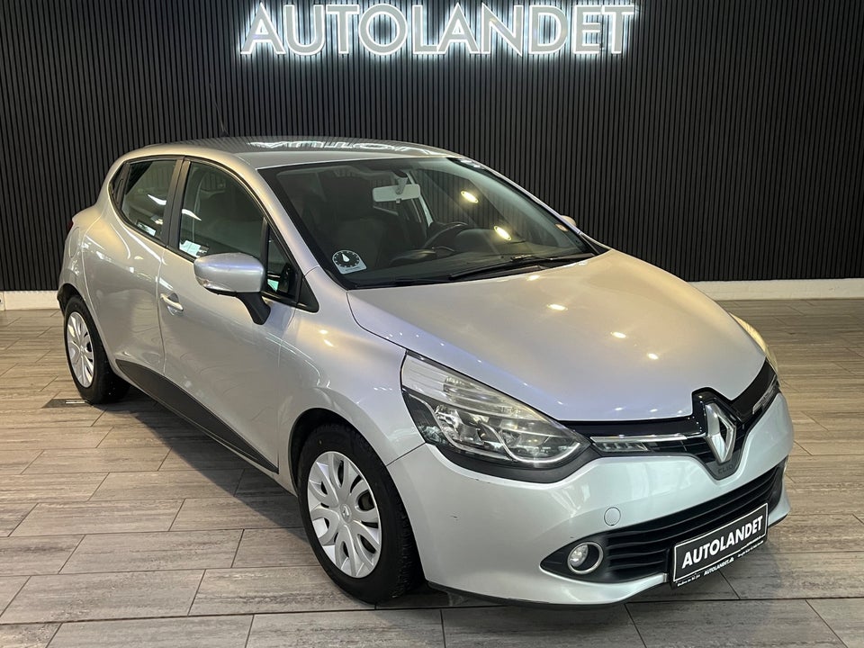 Renault Clio IV 1,5 dCi 90 Expression 5d