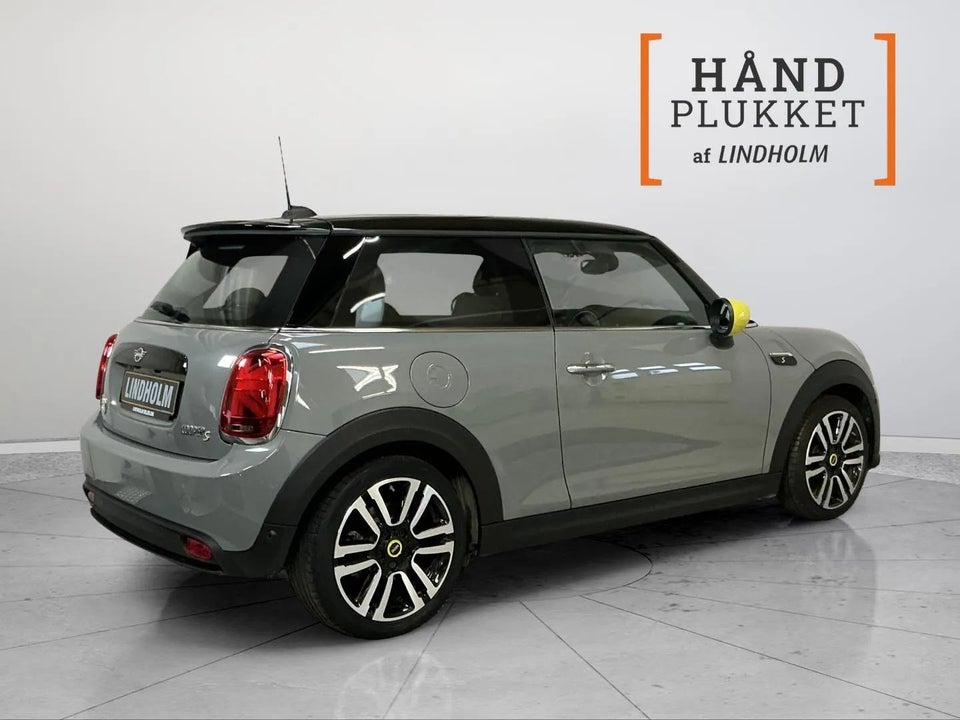 MINI Cooper SE Maximise 3d