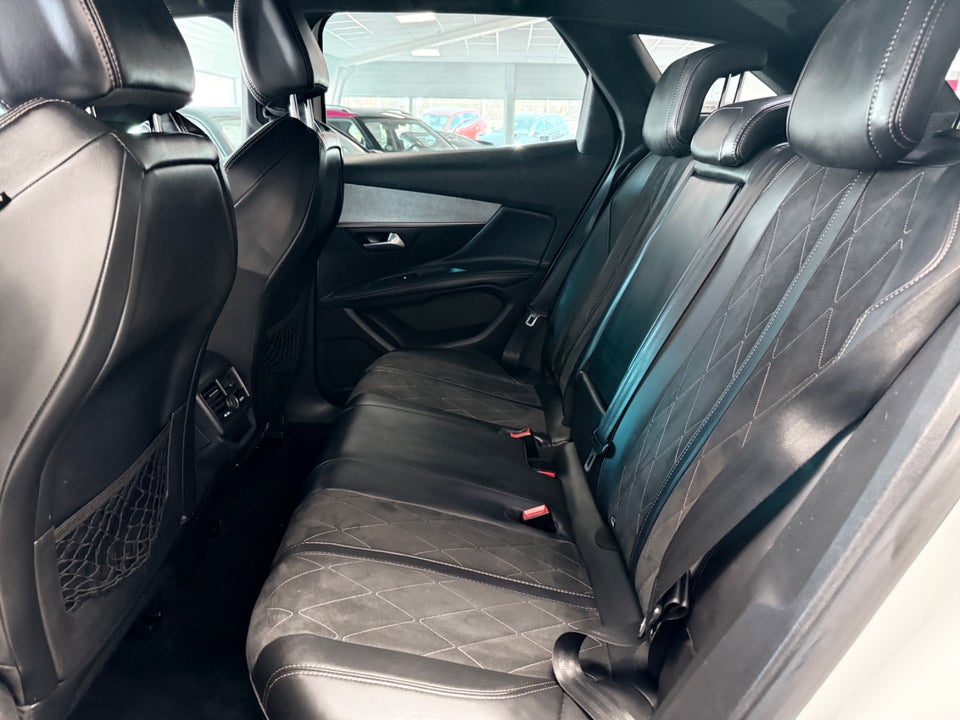 Peugeot 3008 2,0 BlueHDi 180 GT EAT6 5d