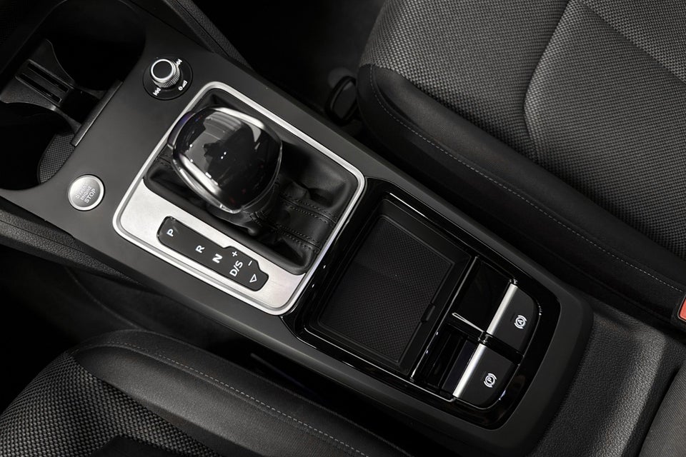 Audi Q2 35 TFSi S-line S-tr. 5d