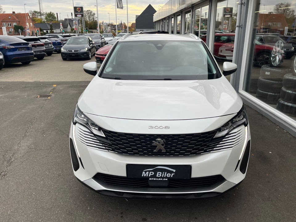 Peugeot 3008 1,6 Hybrid Allure Pack Limited EAT8 5d