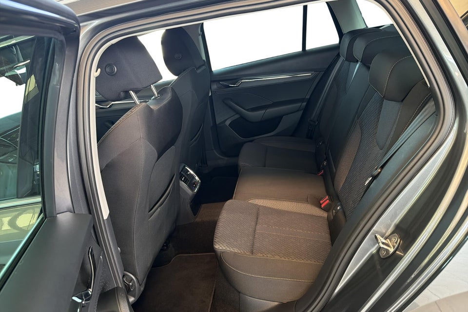 Skoda Octavia 1,5 eTSi 150 Style Combi DSG 5d