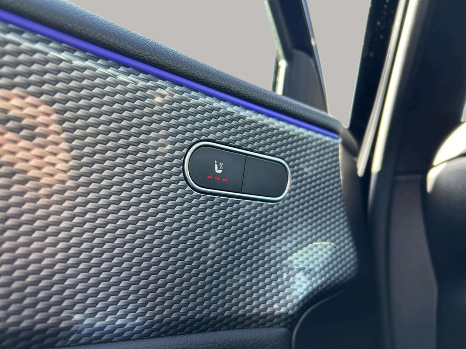 Mercedes A250 e 1,3 Progressive aut. 4d