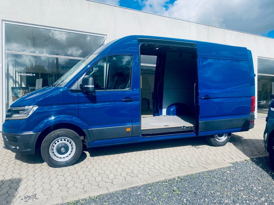 VW Crafter 35 2,0 TDi 177 Kassevogn L3H3 aut.