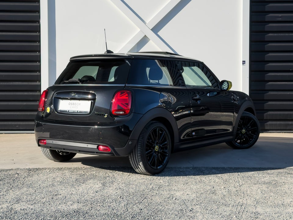 MINI Cooper SE Maximise 3d