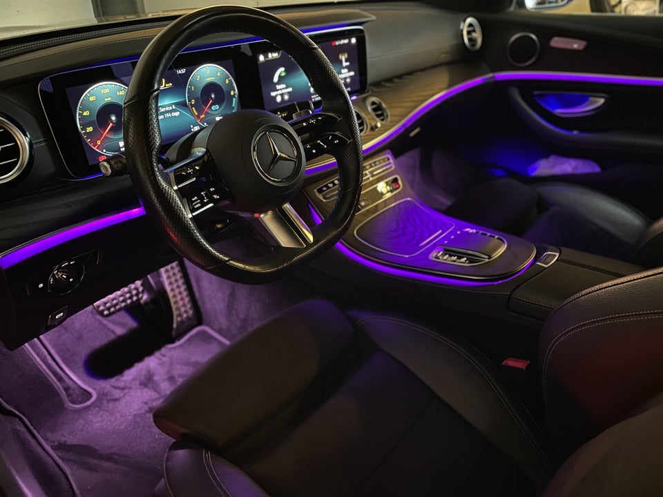 Mercedes E300 de 2,0 AMG Line stc. aut. 4Matic 5d