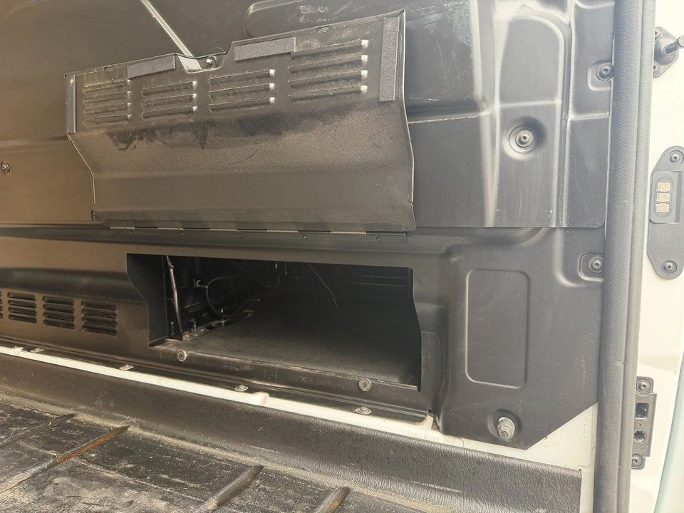 Ford Transit Custom 300 L2 2,0 TDCi 170 Limited aut.