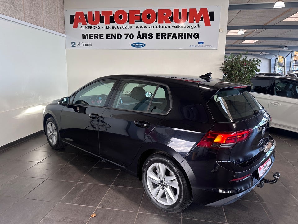 VW Golf VIII 1,5 TSi 130 Life 5d