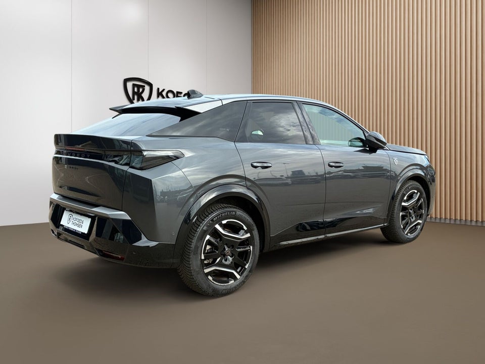Peugeot e-3008 77 GT 5d