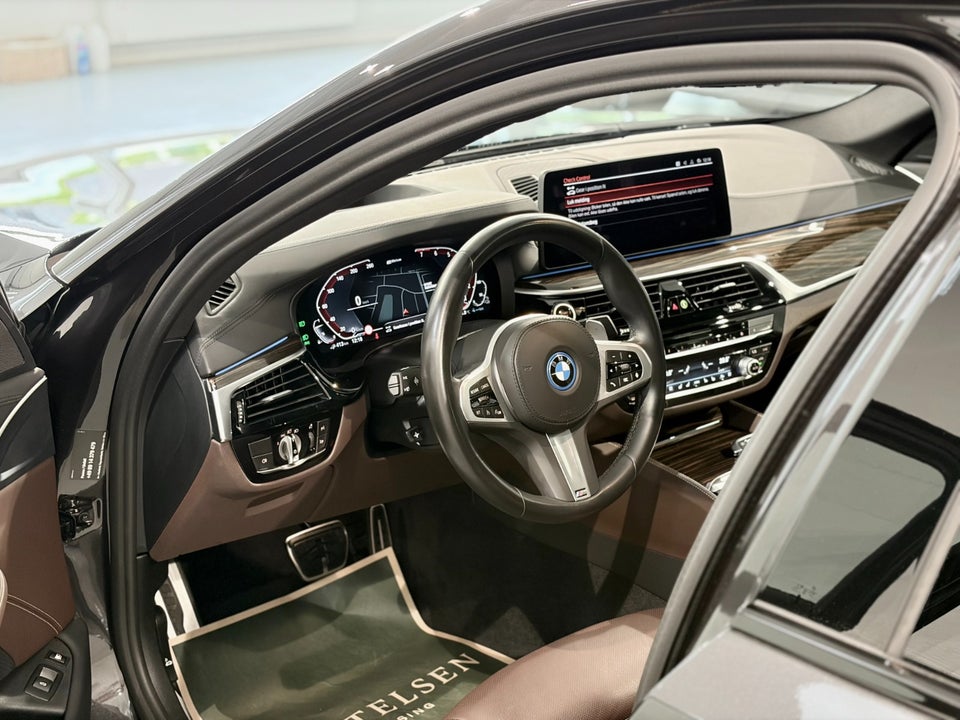 BMW 545e 3,0 M-Sport xDrive aut. 4d
