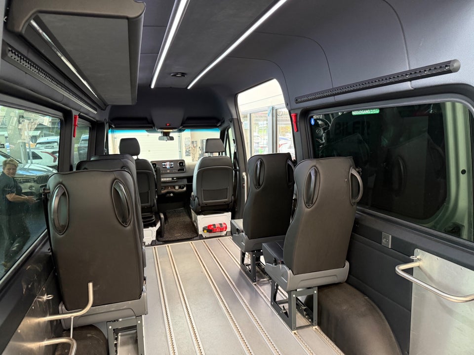 Mercedes Sprinter 317 2,0 CDi A2 Tourer aut. RWD