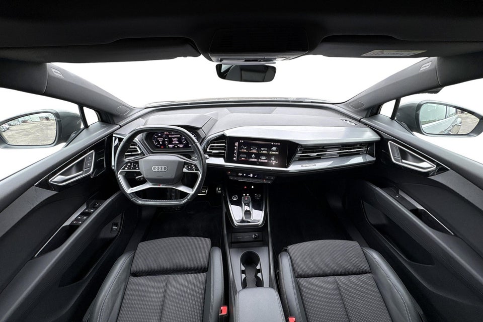Audi Q4 e-tron 40 Attitude 5d