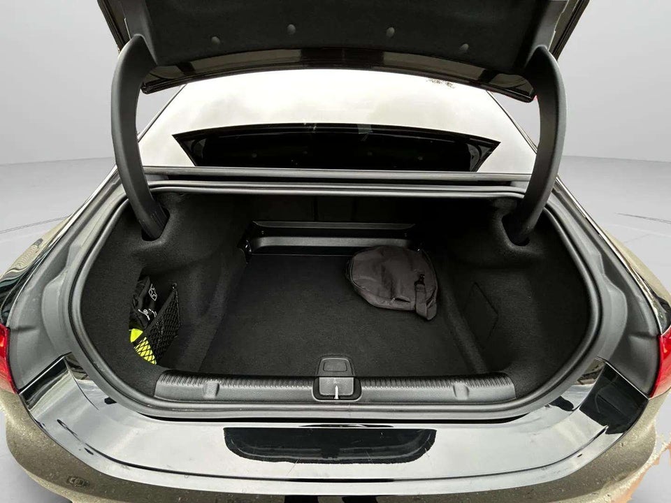 Mercedes EQE350+ Electric Art 4d